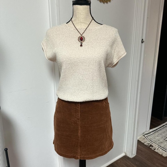 Sutton Studio Brown Corduroy Mini Skirt Sz 6 Classic Y2kvibe‎ Festival - Picture 5 of 8